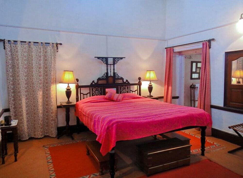 Neemrana'S - Ramgarh Bungalows Extérieur photo