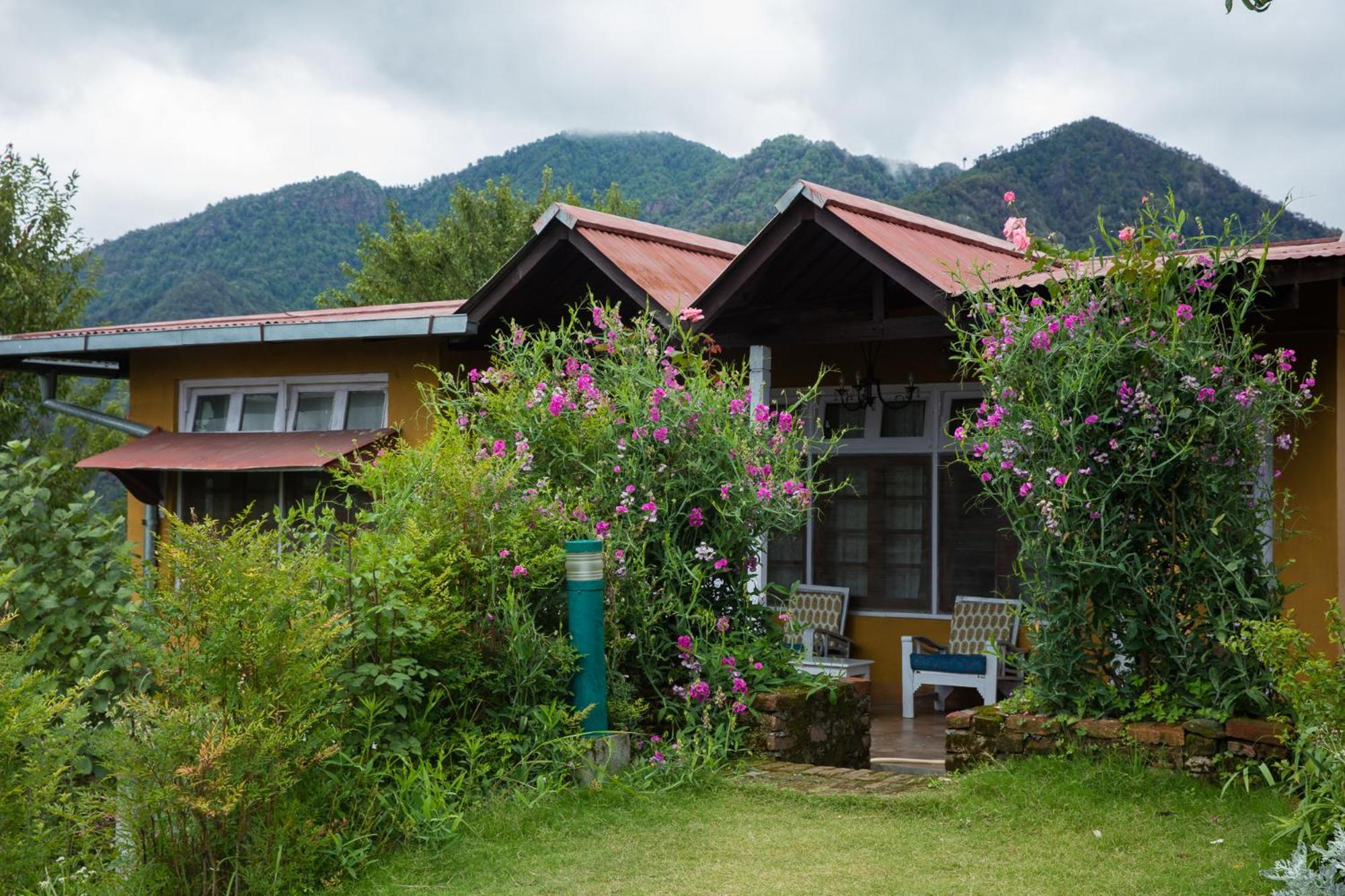 Neemrana'S - Ramgarh Bungalows Extérieur photo